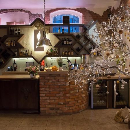 Villa Intryga スウプスク エクステリア 写真